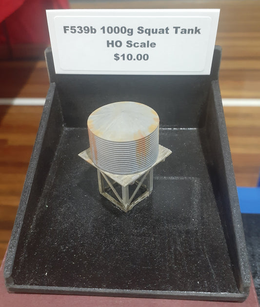 F539b 1000gal Tall water tank and stand